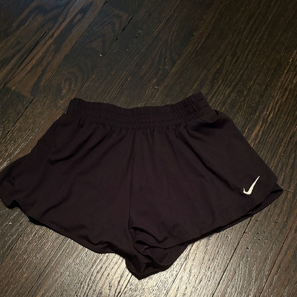 Nike dri fit flutter Athletic Shorts - Picture 1 of 2